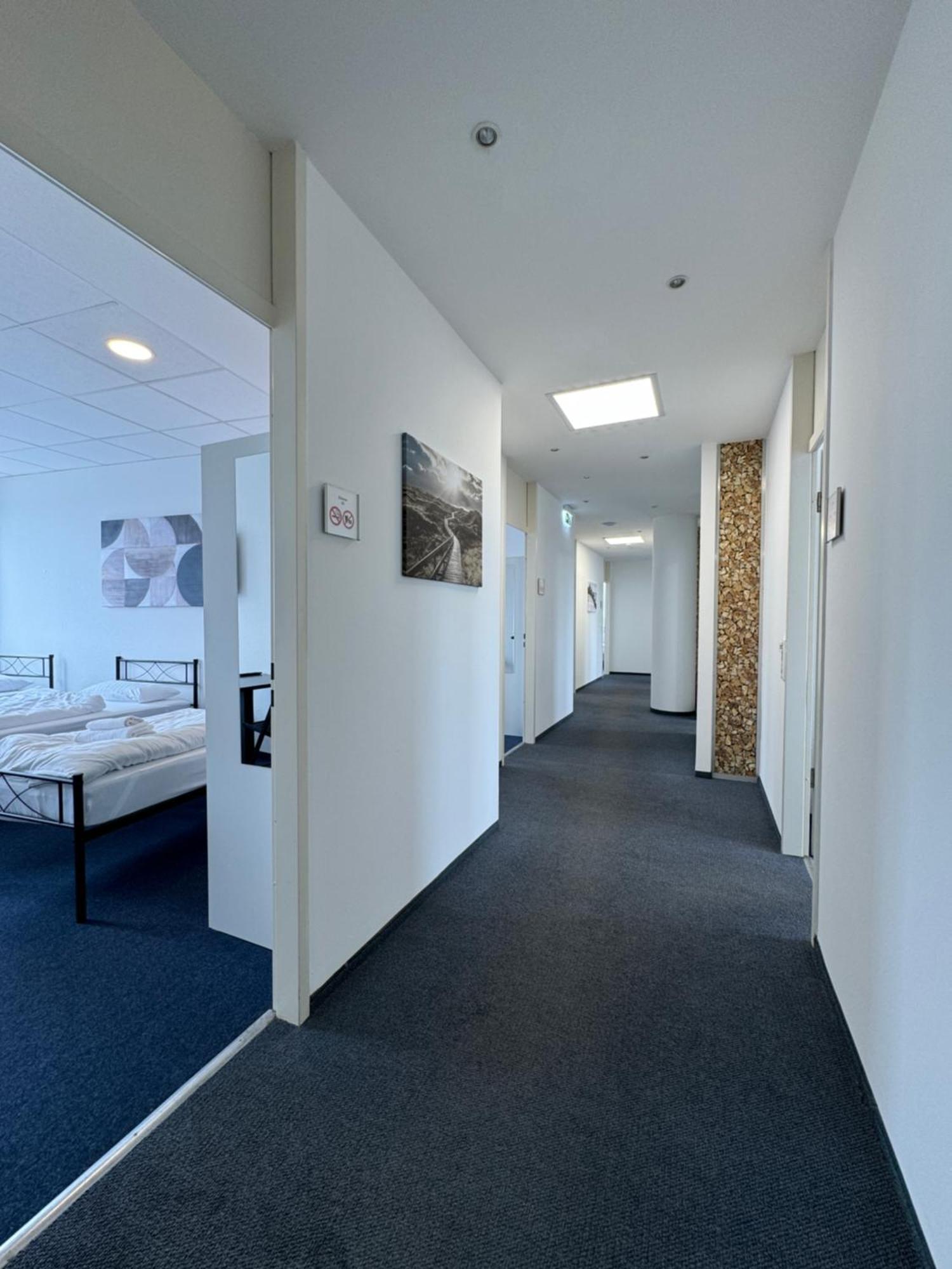 Thuja Apartments Karlsruhe-Neureut By Kurzzeit Bagian luar foto