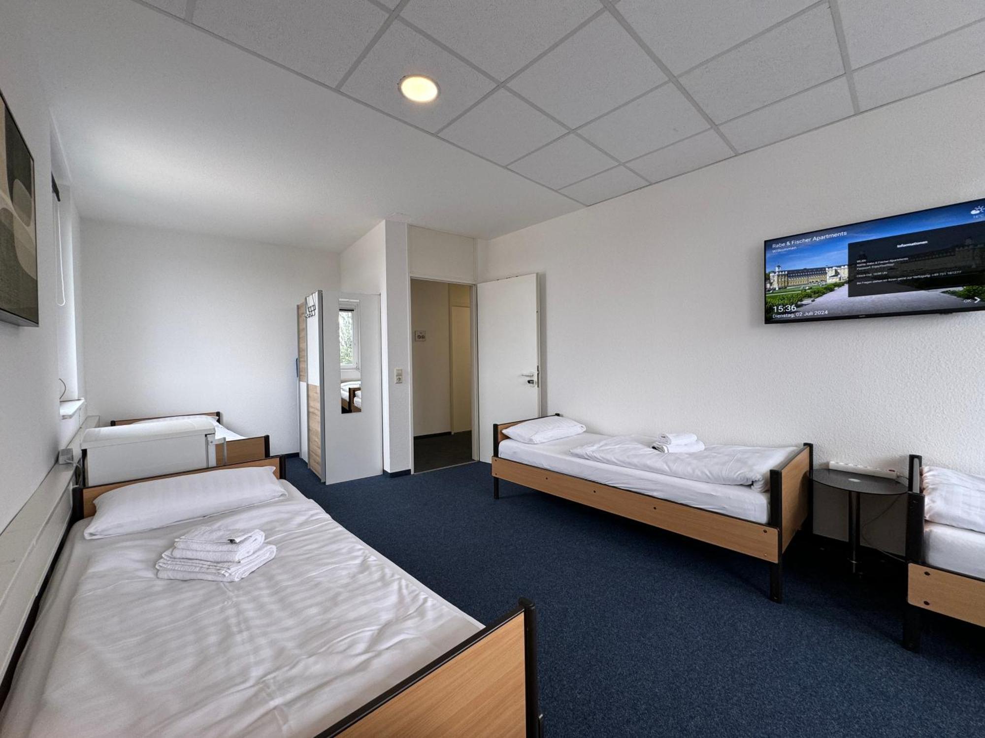 Thuja Apartments Karlsruhe-Neureut By Kurzzeit Bagian luar foto