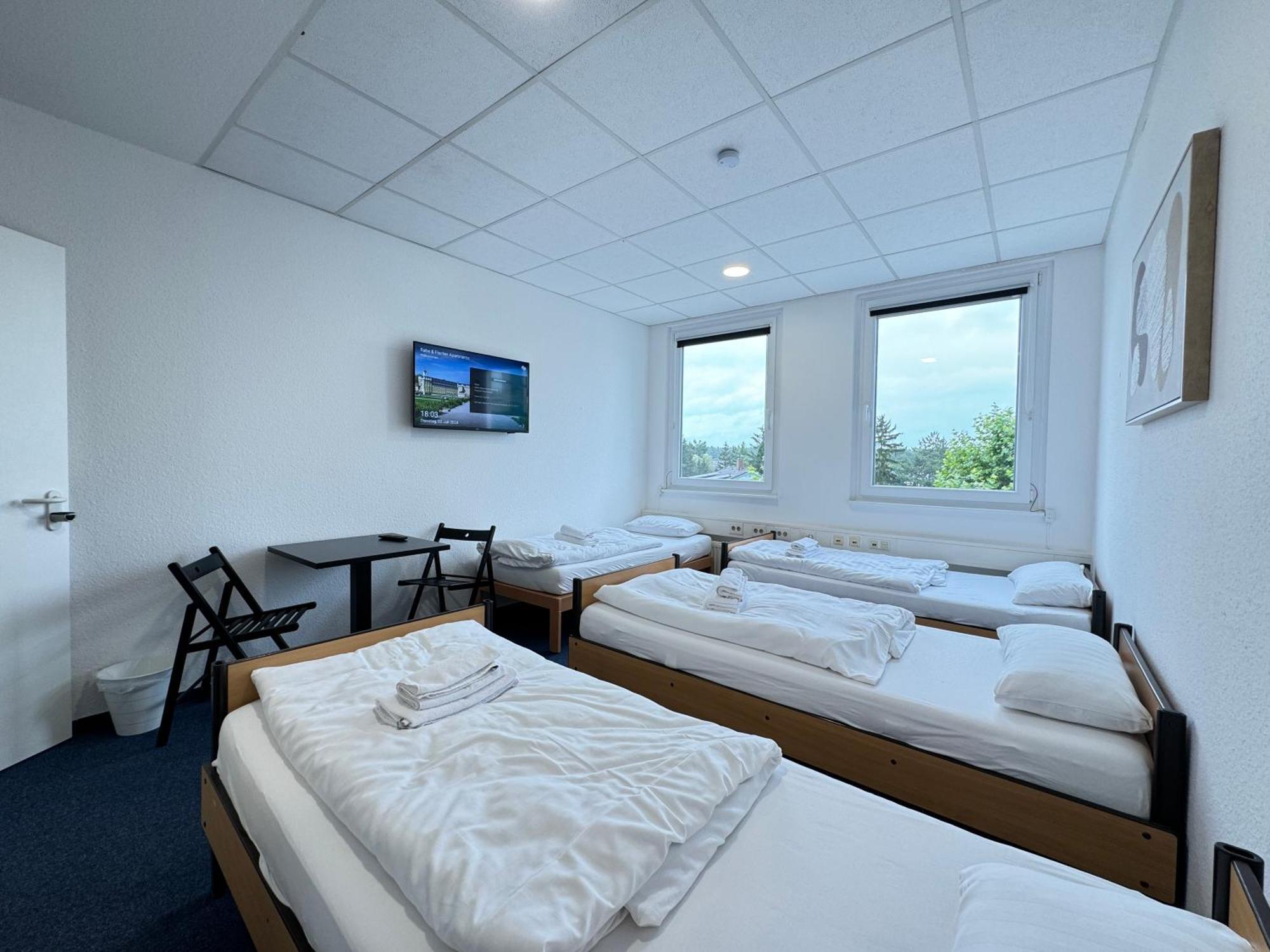Thuja Apartments Karlsruhe-Neureut By Kurzzeit Bagian luar foto
