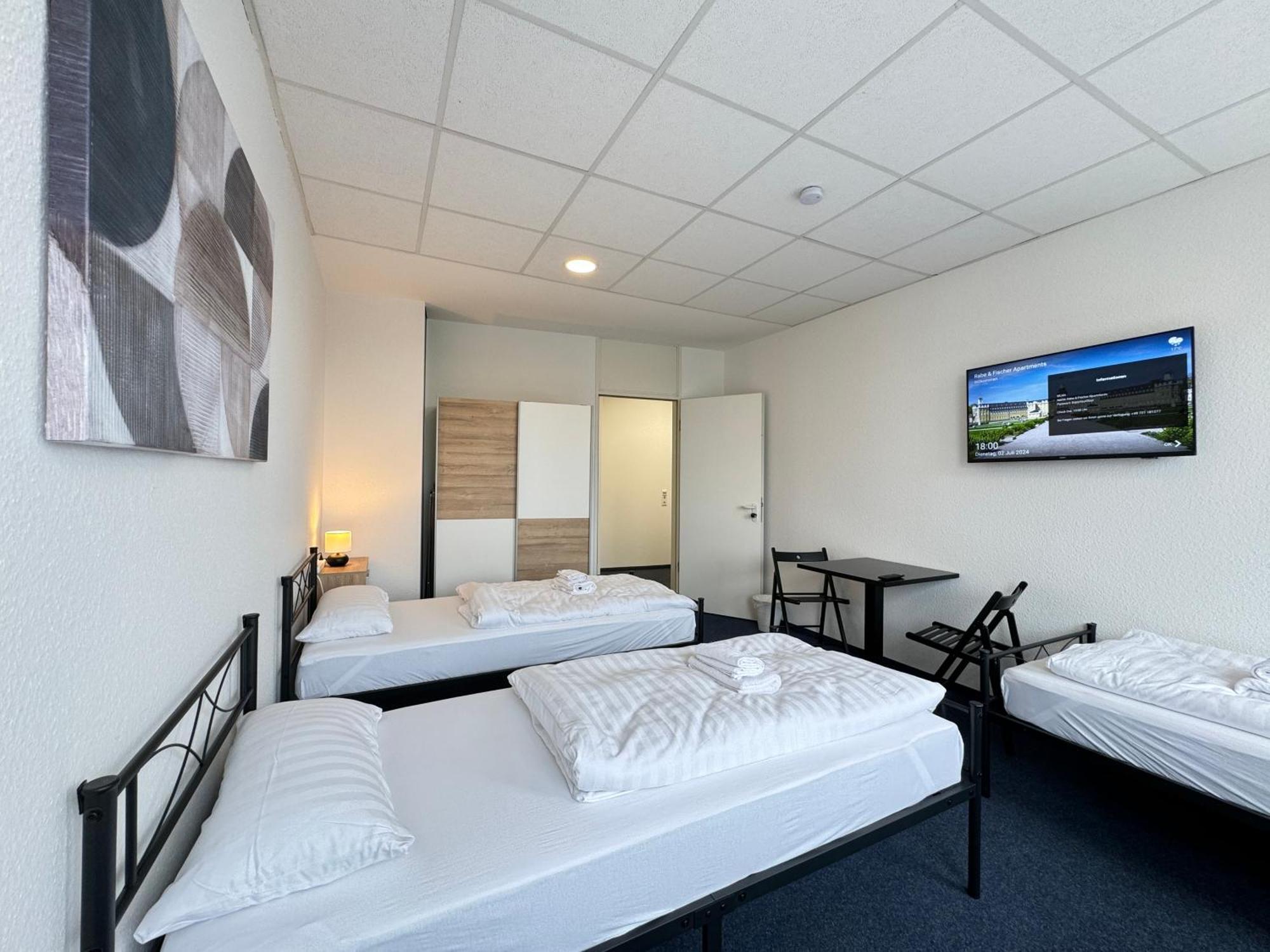Thuja Apartments Karlsruhe-Neureut By Kurzzeit Bagian luar foto