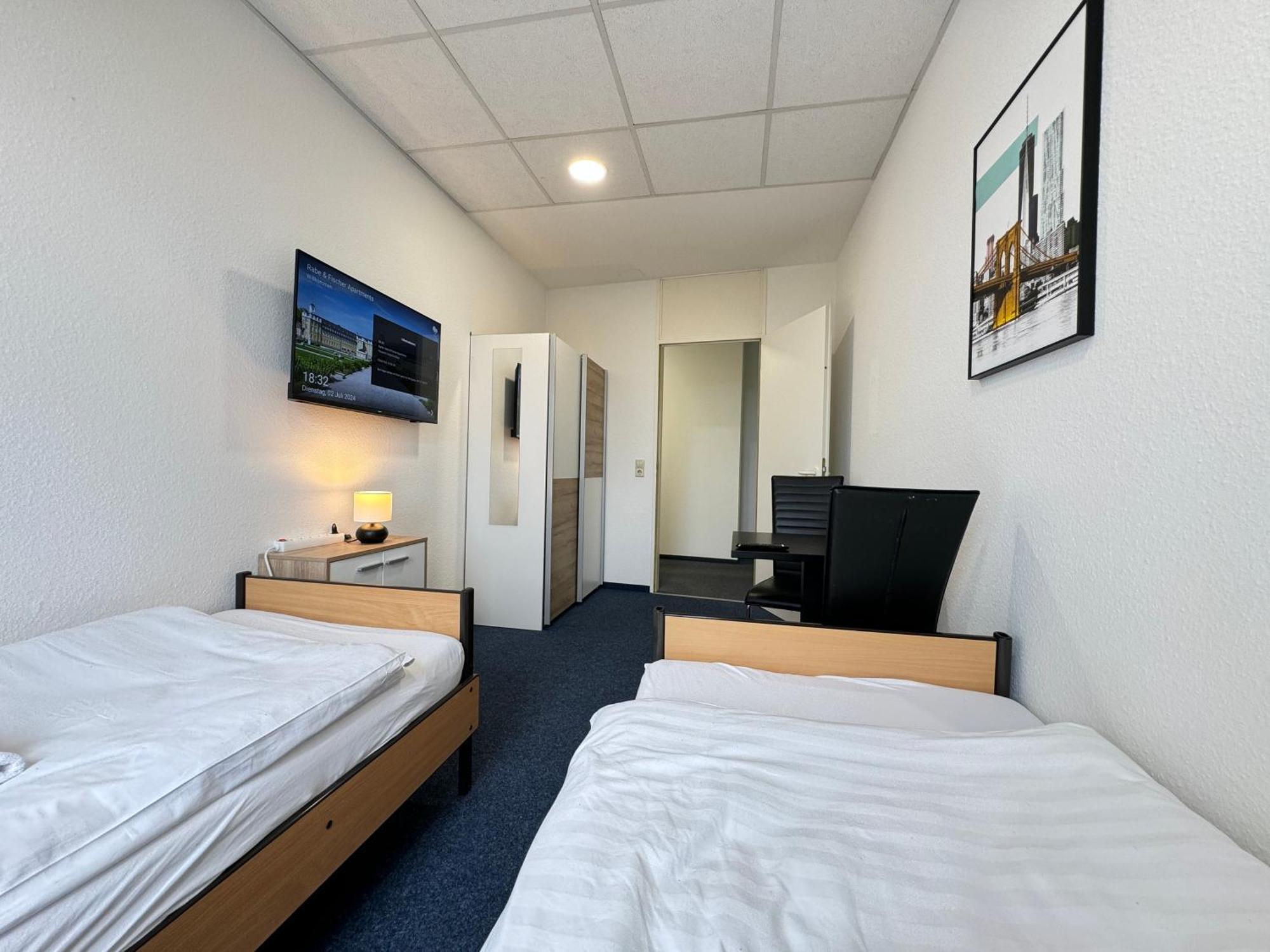 Thuja Apartments Karlsruhe-Neureut By Kurzzeit Bagian luar foto